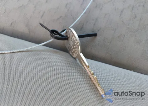 2005 Chevrolet Cobalt z USA, uszkodzony, nr VIN 1G1AK52FX57545661